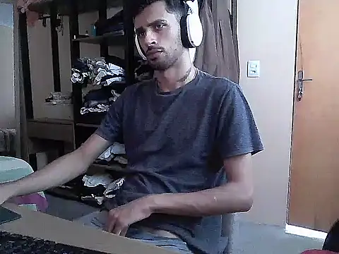 Snapshot of iendriw chatting on March 19, 2025, 6:12 pm iendriw online show from March 19, 2025, 6:12 pm