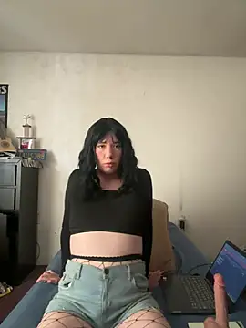 Snapshot of 69lunafemboy69 chatting on February 23, 2025, 7:38 pm 69lunafemboy69 online show from February 23, 2025, 7:38 pm