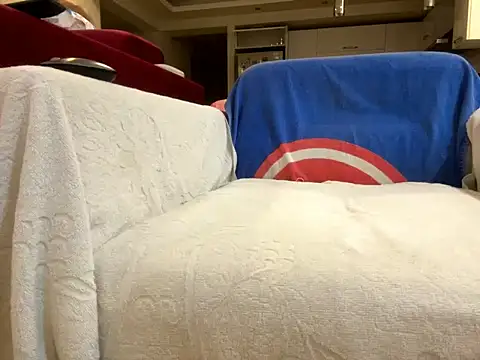 alykemylove01 online show from November 11, 2025, 3:18 pm