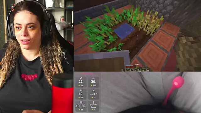 Snapshot of sharonurbex chatting on April 12, 2026, 10:29 am sharonurbex online show from April 12, 2026, 10:29 am