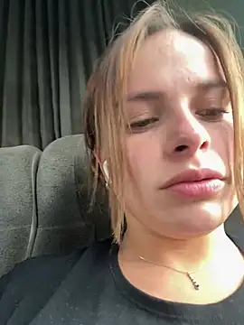 gynna kimera online show from March 6, 2025, 4:07 pm