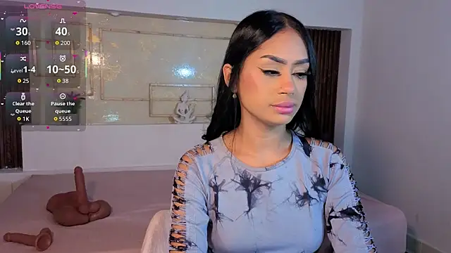 Snapshot of ChloeMoon9 chatting on September 9, 2025, 12:03 pm ChloeMoon9 online show from September 9, 2025, 12:03 pm