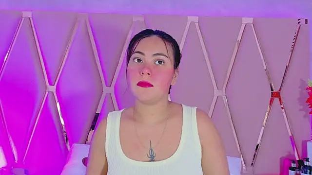 Emily Black1 online show from May 13, 2026, 9:33 pm