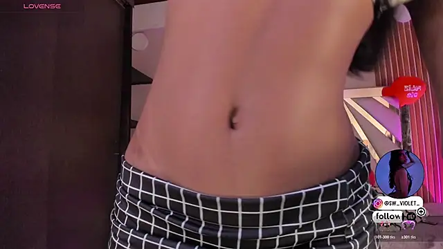 sweetviolet   online show from February 24, 2026, 12:17 pm