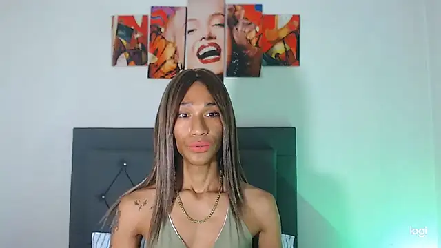 Snapshot of red_veltet chatting on April 3, 2026, 9:49 am red veltet online show from April 3, 2026, 9:49 am