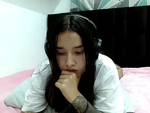 Snapshot of _luna_777 chatting on September 30, 2025, 2:28 am luna 777 online show from September 30, 2025, 2:28 am