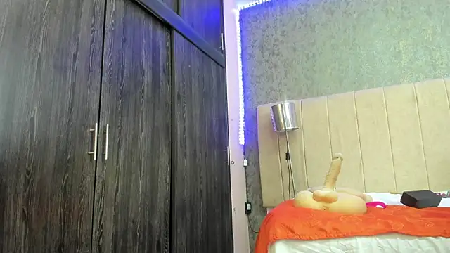 Snapshot of ava-am chatting on January 17, 2026, 1:31 am ava-am online show from January 17, 2026, 1:31 am