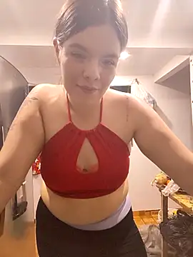 Snapshot of krolay16 chatting on September 11, 2025, 1:05 am krolay16 online show from September 11, 2025, 1:05 am