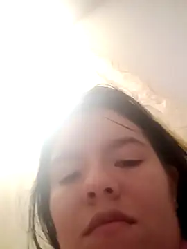 Snapshot of krolay16 chatting on March 18, 2025, 8:16 pm krolay16 online show from March 18, 2025, 8:16 pm