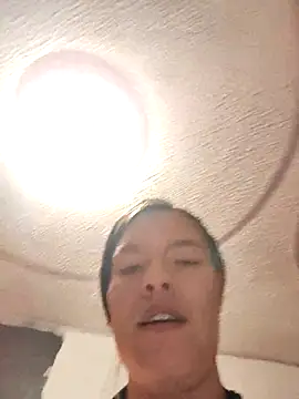 Snapshot of krolay16 chatting on September 27, 2025, 12:06 am krolay16 online show from September 27, 2025, 12:06 am