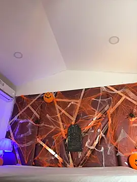 Snapshot of DanielaMedinaa chatting on October 30, 2025, 10:28 pm DanielaMedinaa online show from October 30, 2025, 10:28 pm