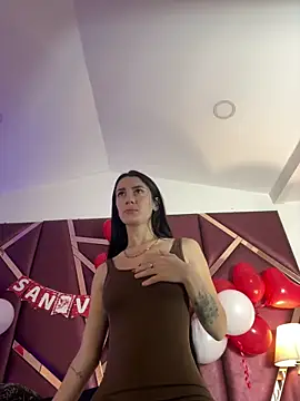 Snapshot of DanielaMedinaa chatting on February 12, 2026, 10:53 pm DanielaMedinaa online show from February 12, 2026, 10:53 pm