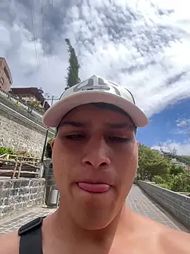 MaxxxSteil online show from February 4, 2026, 4:35 pm