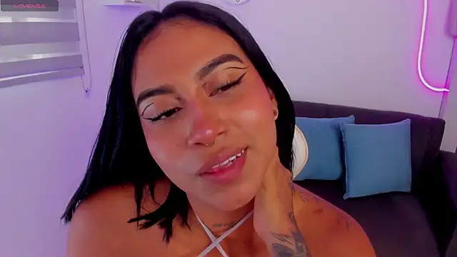 Ivyy Moon  online show from September 20, 2025, 7:41 pm