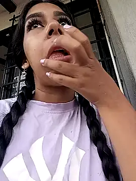 AnnieGibbyns online show from May 13, 2026, 12:34 pm