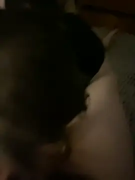 kisssssssss online show from December 21, 2025, 4:36 am