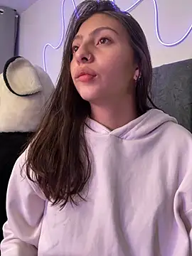 Dirty-Bunnyyy online show from May 22, 2026, 3:04 am