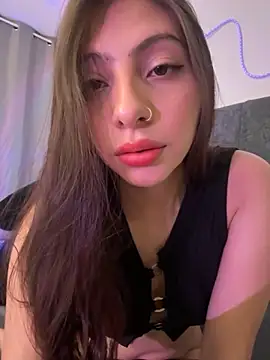 Dirty-Bunnyyy online show from May 27, 2026, 3:03 am