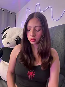 Dirty-Bunnyyy online show from May 14, 2026, 3:14 am