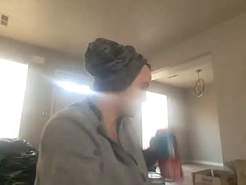 Snapshot of boarder3494 chatting on February 28, 2025, 12:42 pm boarder3494 online show from February 28, 2025, 12:42 pm