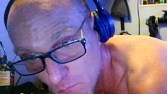 PornStro921 online show from May 30, 2026, 9:31 pm