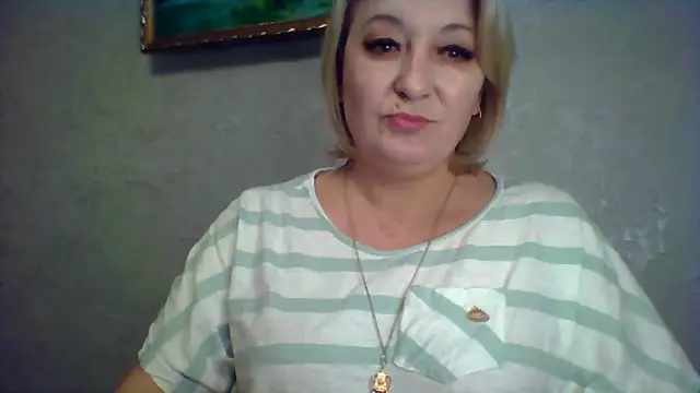 ArielXLoveresss online show from November 20, 2025, 10:31 pm