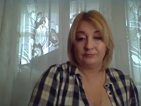 ArielXLoveresss online show from February 27, 2025, 12:34 pm