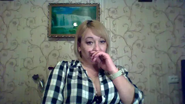 ArielXLoveresss online show from March 11, 2025, 10:42 pm