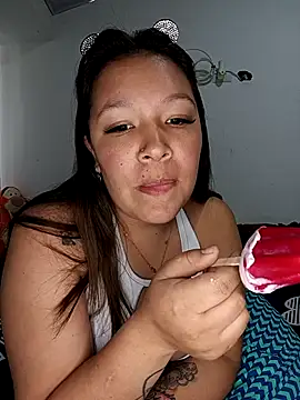 Dulce sexx26 online show from November 6, 2025, 5:50 pm