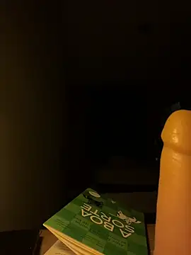 KiaraCut online show from April 17, 2026, 12:02 am