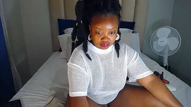 Snapshot of SEXYASSTINAXXX chatting on February 13, 2026, 3:17 am SEXYASSTINAXXX online show from February 13, 2026, 3:17 am