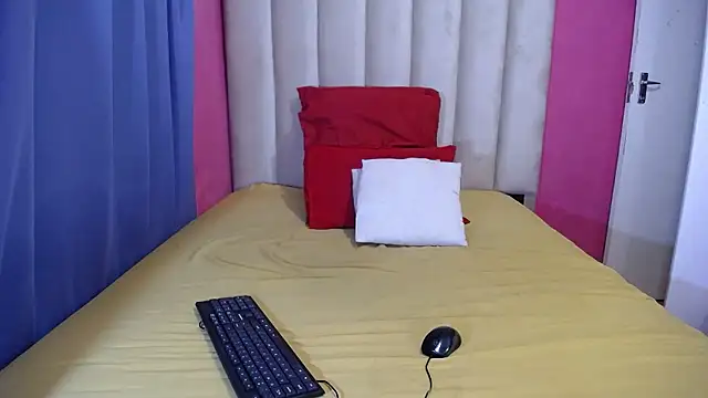 Snapshot of SEXYASSTINAXXX chatting on January 18, 2026, 7:50 pm SEXYASSTINAXXX online show from January 18, 2026, 7:50 pm