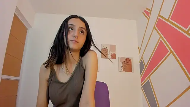 Snapshot of tiny_molly chatting on March 3, 2025, 5:41 pm tiny molly online show from March 3, 2025, 5:41 pm