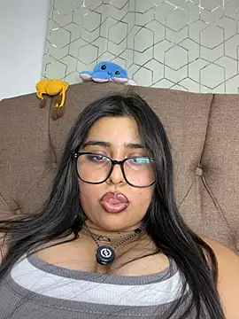 virginbrunette99 online show from June 20, 2026, 4:50 am