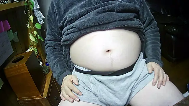 Snapshot of OceanicJob9 chatting on March 19, 2026, 12:49 pm OceanicJob9 online show from March 19, 2026, 12:49 pm