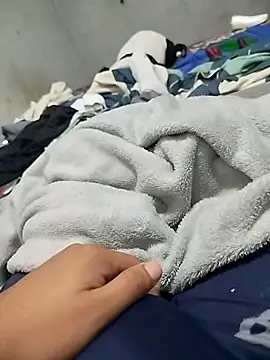 maynor1233 online show from October 31, 2025, 9:32 pm