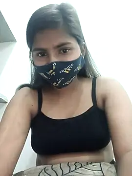 heena-3678 online show from March 22, 2025, 11:42 am