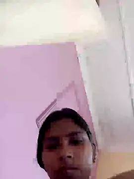 heena-3678 online show from May 10, 2026, 5:33 am