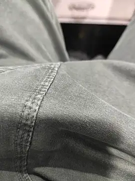 Snapshot of bbclip chatting on October 15, 2025, 8:33 am bbclip online show from October 15, 2025, 8:33 am