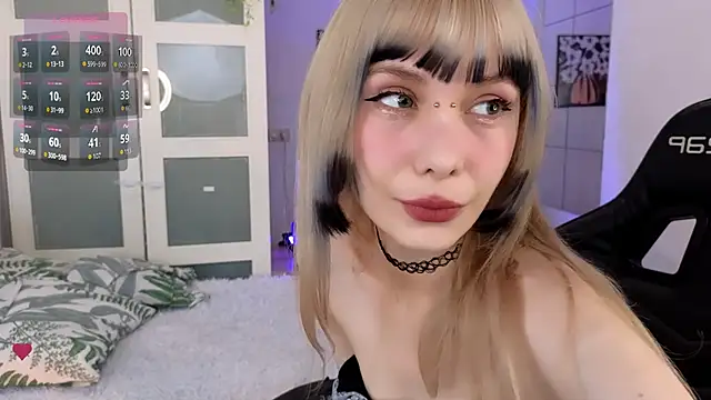 Cherry Bite online show from November 7, 2025, 9:41 pm