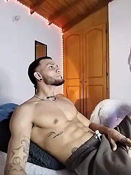 Snapshot of morenosiam chatting on November 20, 2025, 12:55 am morenosiam online show from November 20, 2025, 12:55 am