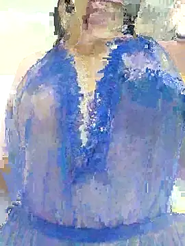 Snapshot of Ana-traviesa chatting on March 20, 2025, 8:40 pm Ana-traviesa online show from March 20, 2025, 8:40 pm