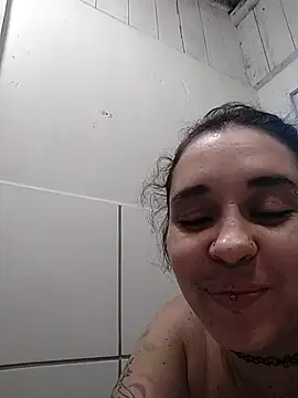 Fellyna online show from October 7, 2025, 5:25 pm