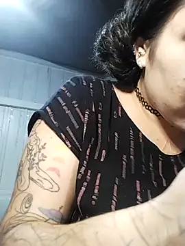 Fellyna online show from November 21, 2025, 2:21 am