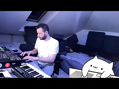 Snapshot of gryzoon chatting on March 18, 2026, 11:27 pm gryzoon online show from March 18, 2026, 11:27 pm