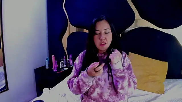 Snapshot of Celeste_X chatting on November 22, 2025, 4:44 am Celeste X online show from November 22, 2025, 4:44 am