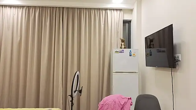  KissMyAss  online show from March 2, 2026, 9:22 pm