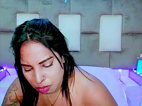indiantopaz694u online show from May 8, 2026, 4:22 pm