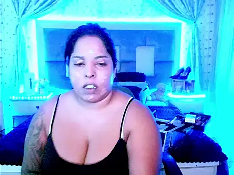 indiantopaz694u online show from September 18, 2025, 4:26 am