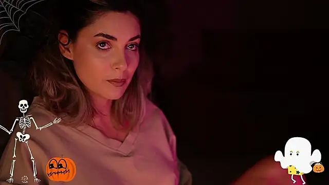 Snapshot of _Allie_ chatting on October 15, 2025, 4:55 am Allie online show from October 15, 2025, 4:55 am